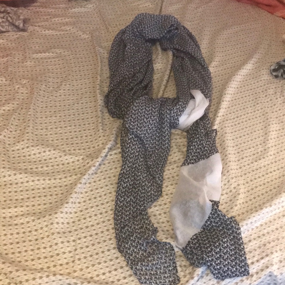 Michael Kors scarf